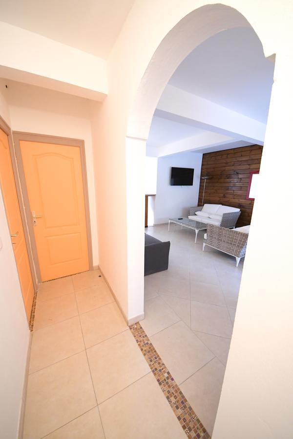 Residence Fruit De La Passion F4 Sainte-Anne Exterior photo